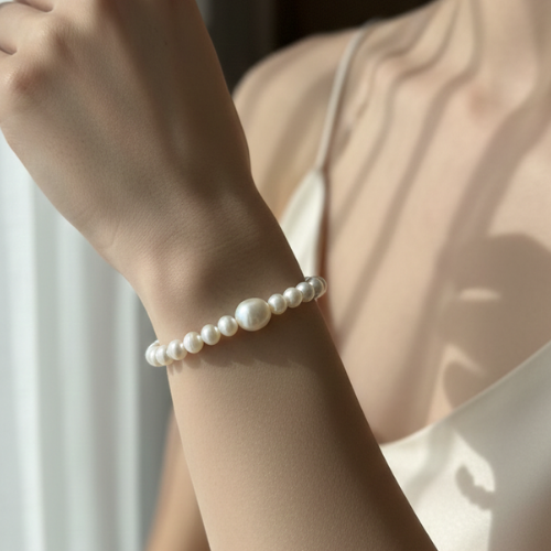 Luminous Handcrafted Natural Freshwater Pearl Bracelet