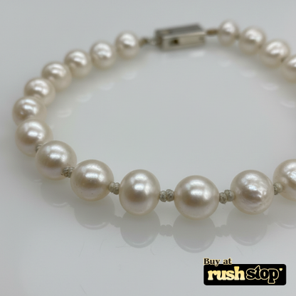 Timeless Natural Freshwater Pearl Hand Harness Chain
