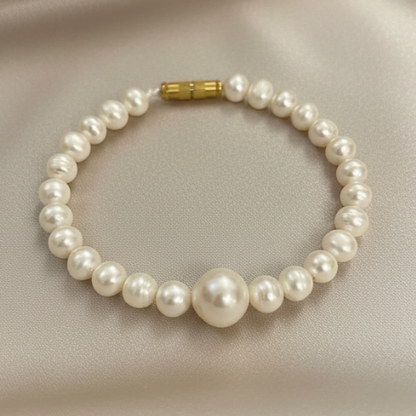 Luminous Handcrafted Natural Freshwater Pearl Bracelet