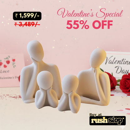 Nordic Minimalist White Family Sculpture – Modern Abstract Human Figurines Set of 4